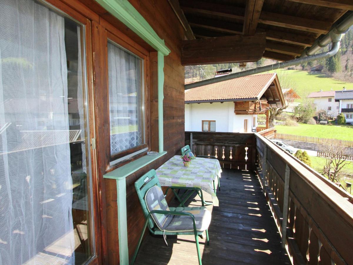 Apartment In Hart Im Zillertal With Garden Balcony Parking Fügen Kültér fotó